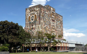 Bibliothek der Universität UNAM