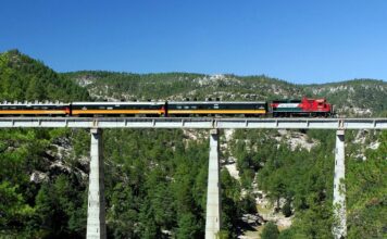 Bahnreise mit dem Chepe durch die Kupferschlucht