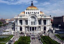 Palacio de Bellas Artes im historischen Zentrum