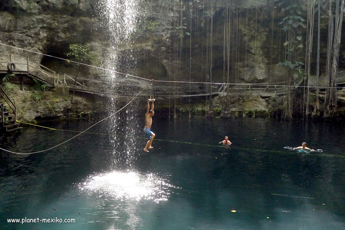 Cenote X-Canche bei Ek Balam